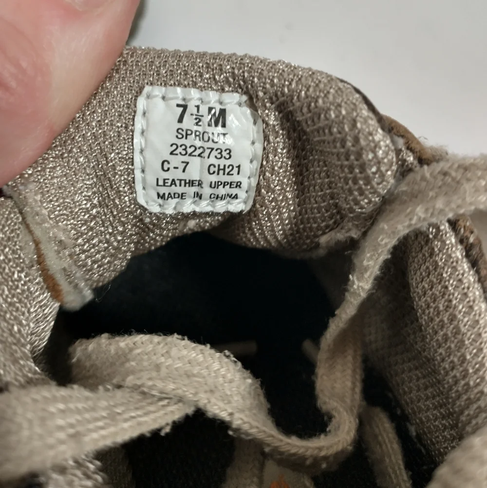 2 Stride‎ Rite Sprout Leather And Suede Sneakers, Size 7 And 7.5, Built To Last